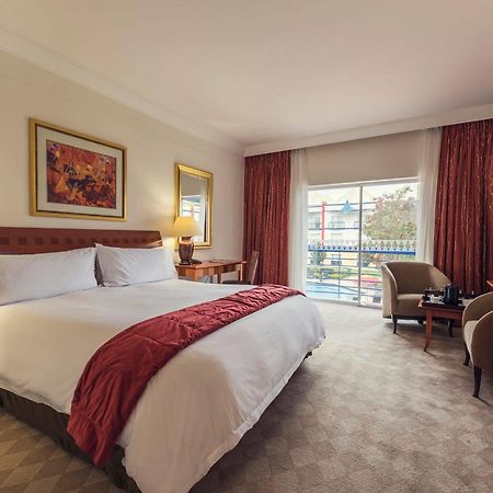 Carnival Club Hotel Johannesburg Buitenkant foto